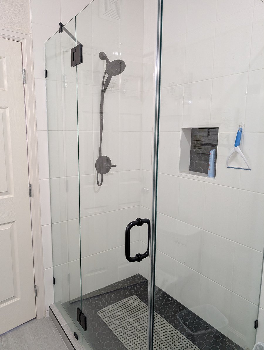 Master bath 