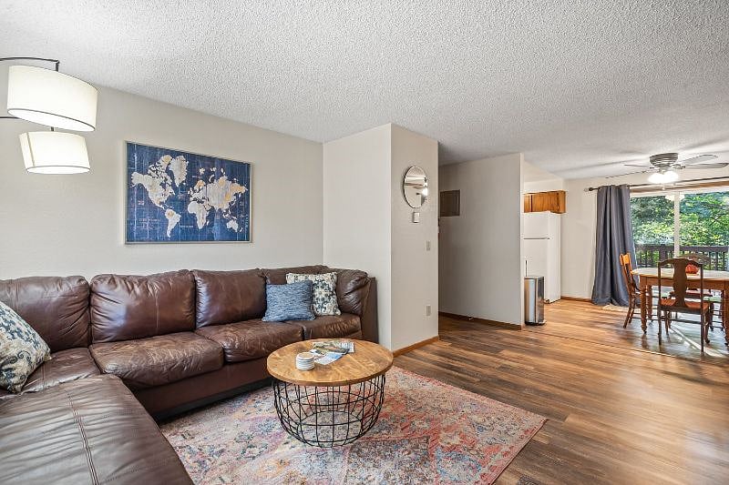 Furnished Finder property 587729_1 photo 6