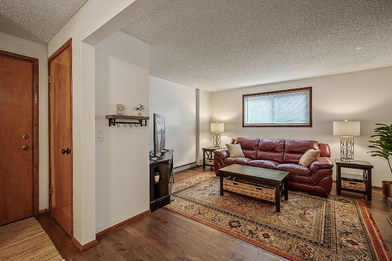 Furnished Finder property 587729_2 photo 6