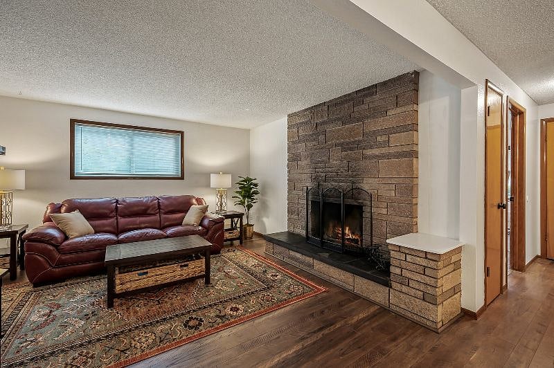 Furnished Finder property 587729_2 photo 8