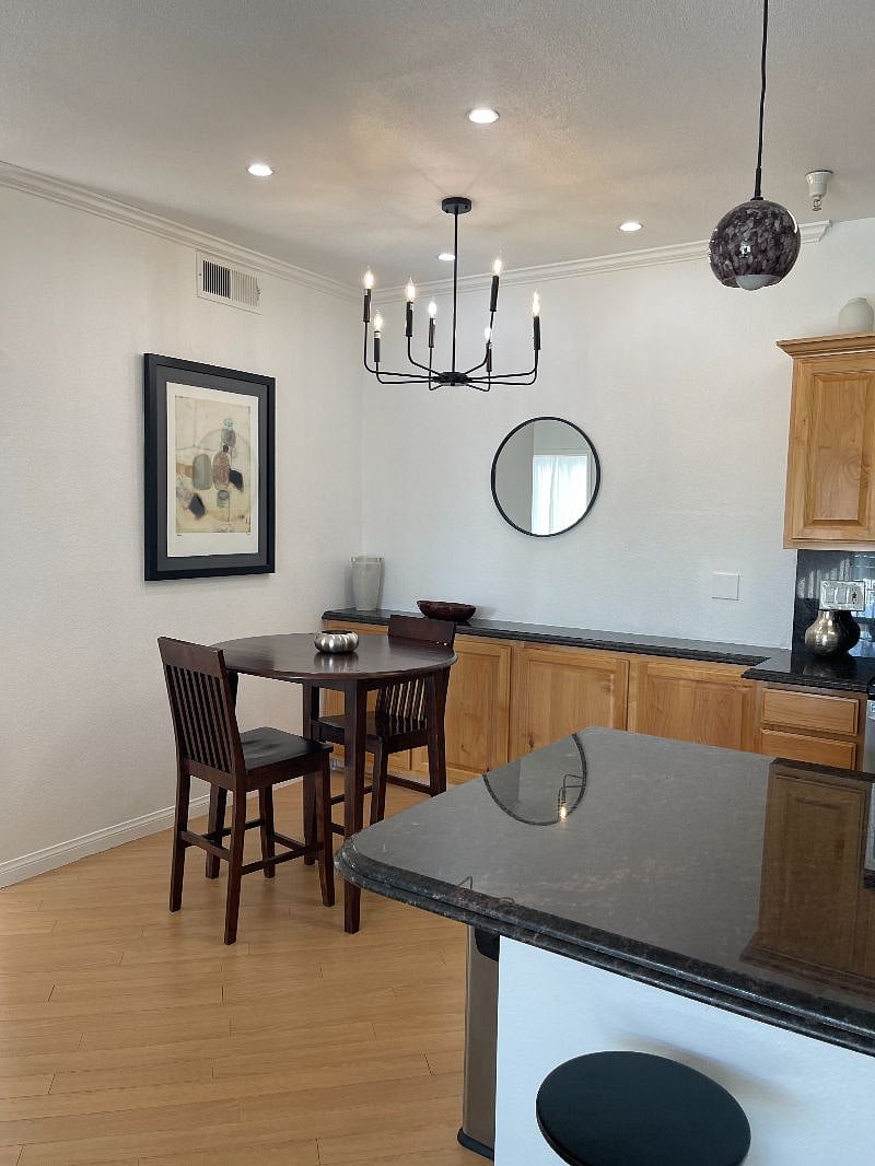 Furnished Finder property 587734_1 photo 14