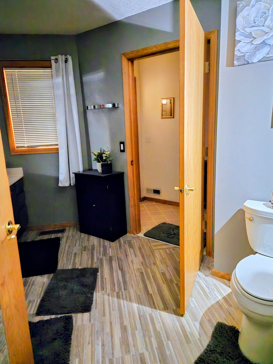 Furnished Finder property 587740_1 photo 12