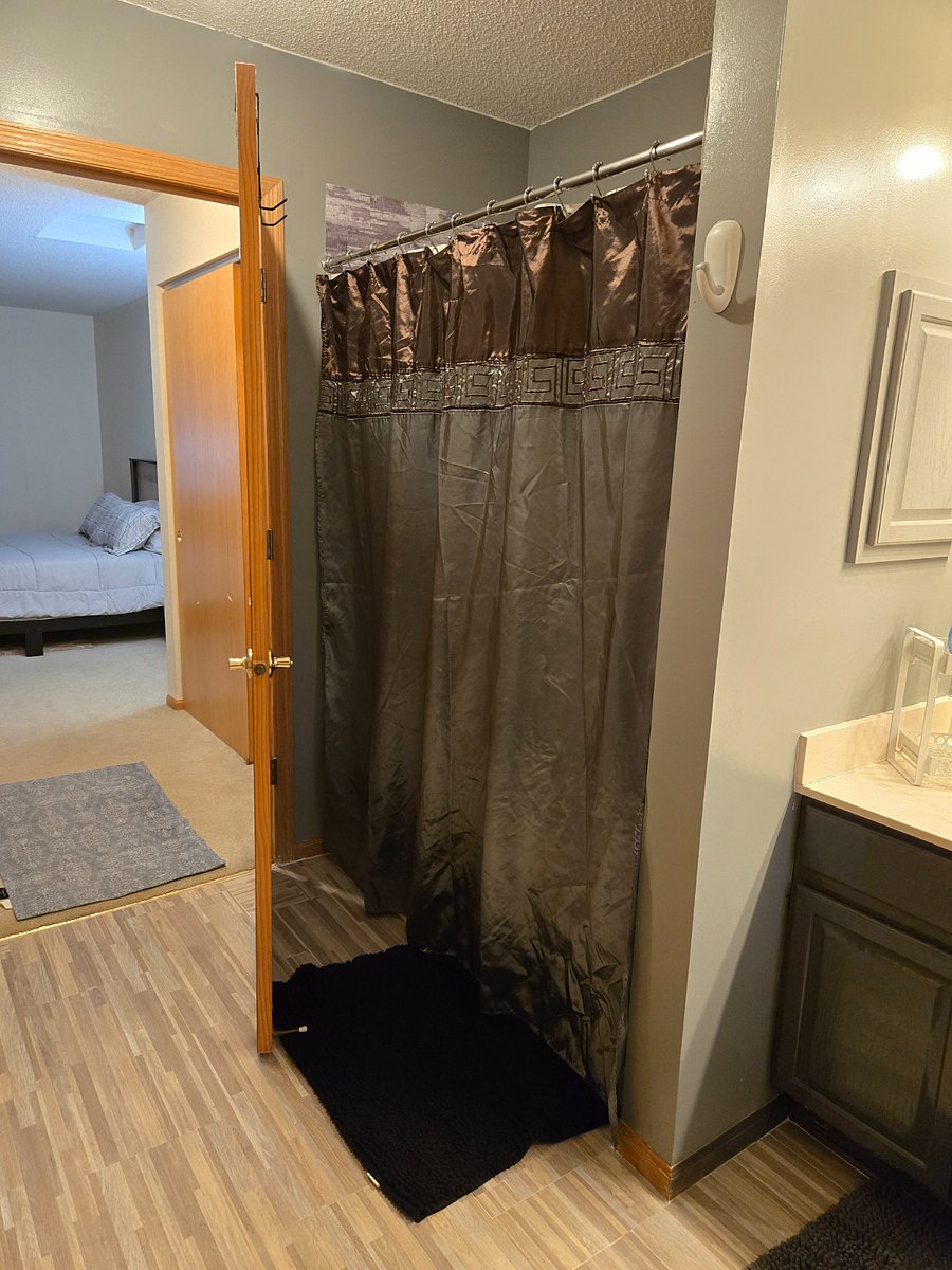 Furnished Finder property 587740_1 photo 13