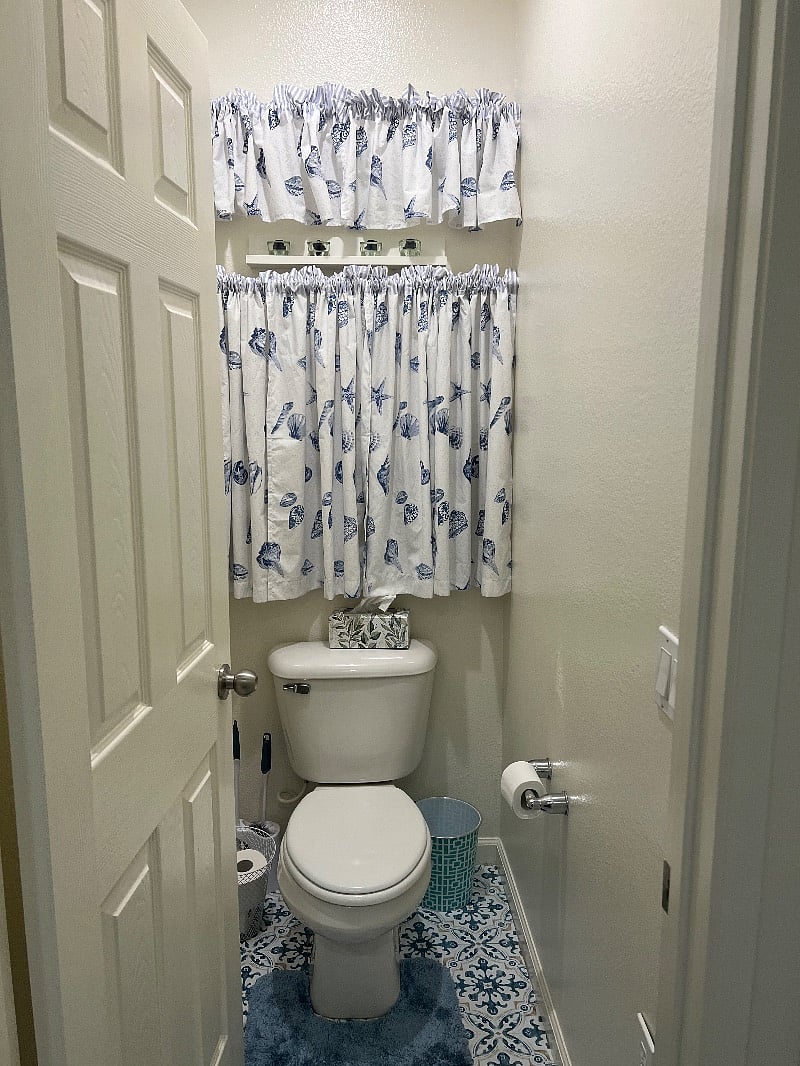 Master toilet