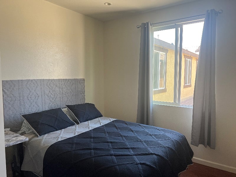 Furnished Finder property 587765_1 photo 25