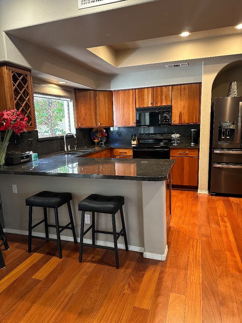 Kitchen with Island