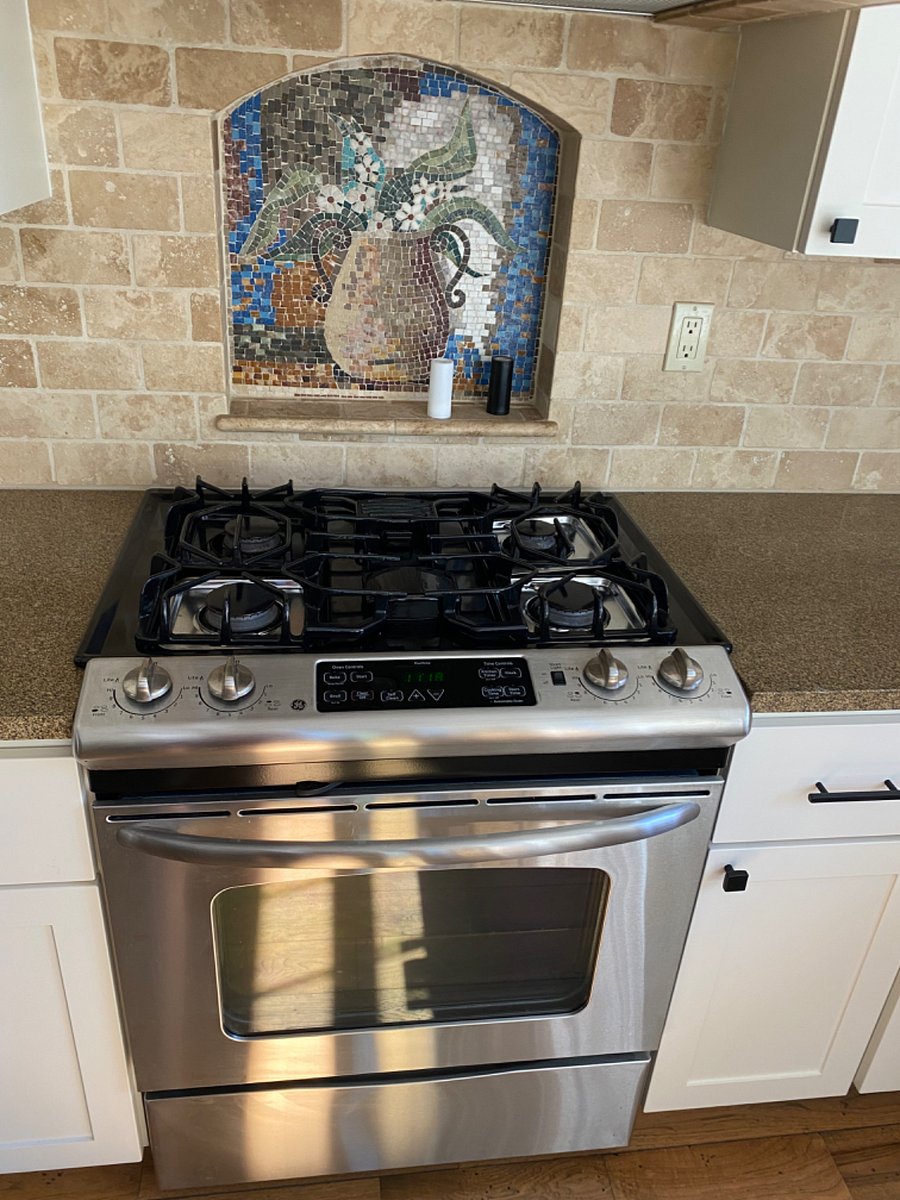 Furnished Finder property 587825_1 photo 13