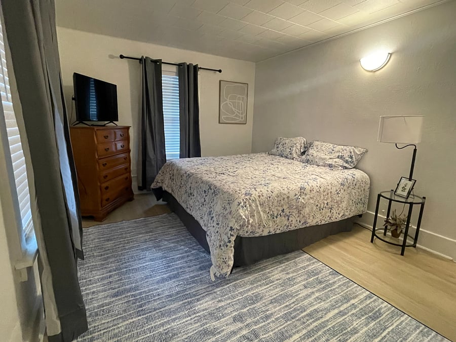 Furnished Finder property 587826_2 photo 5