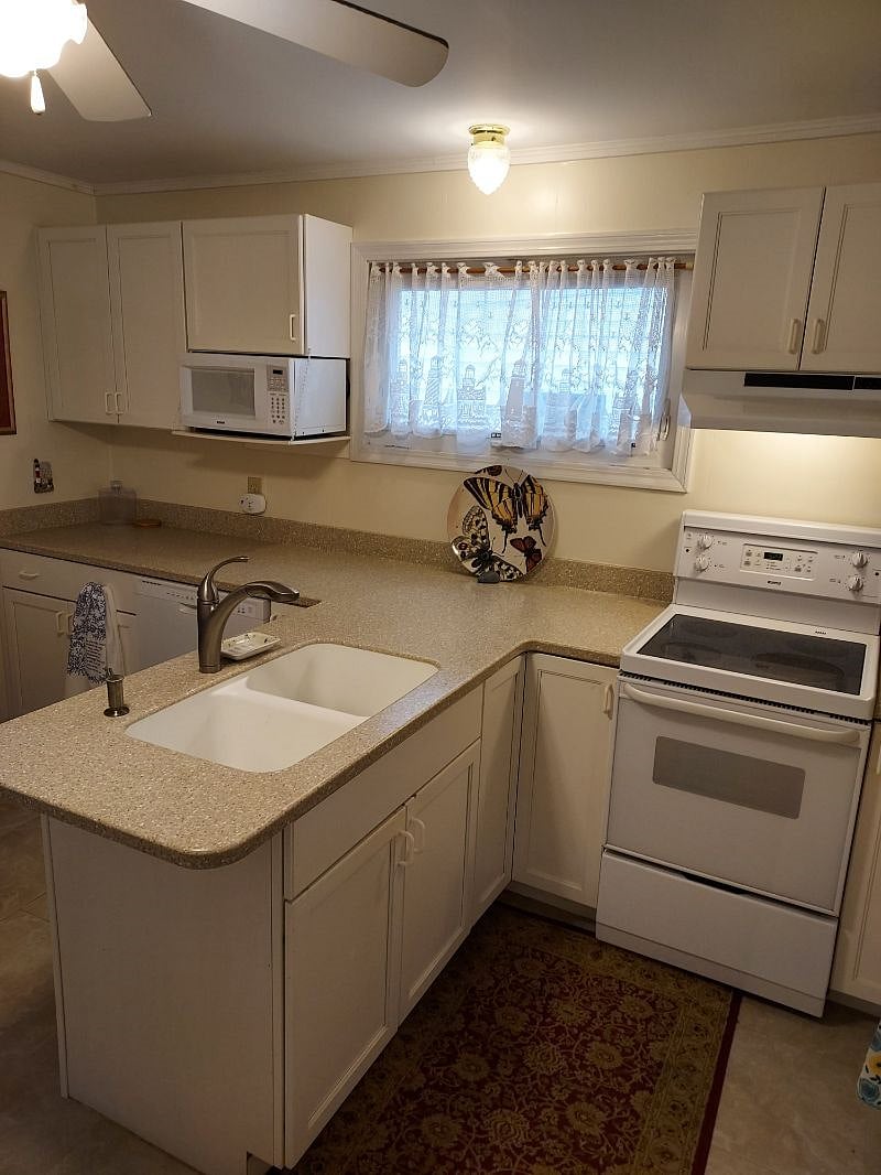 Furnished Finder property 587832_1 photo 15