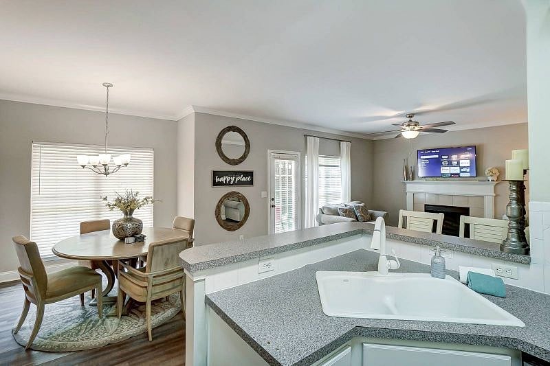 Furnished Finder property 587833_1 photo 23