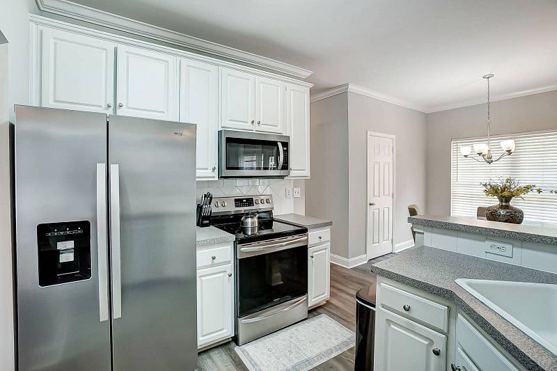 Furnished Finder property 587833_1 photo 6