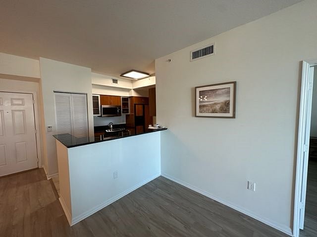 Furnished Finder property 587835_1 photo 20