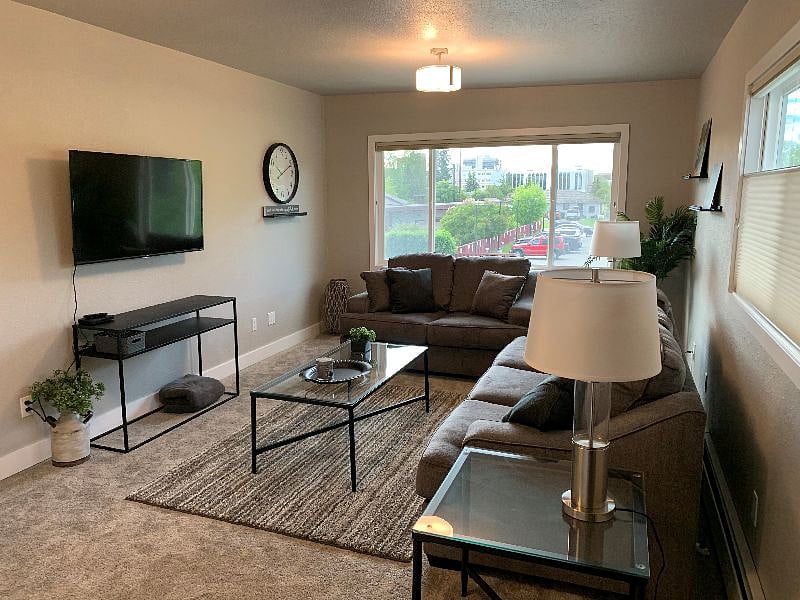 Furnished Finder property 587836_1 photo 8