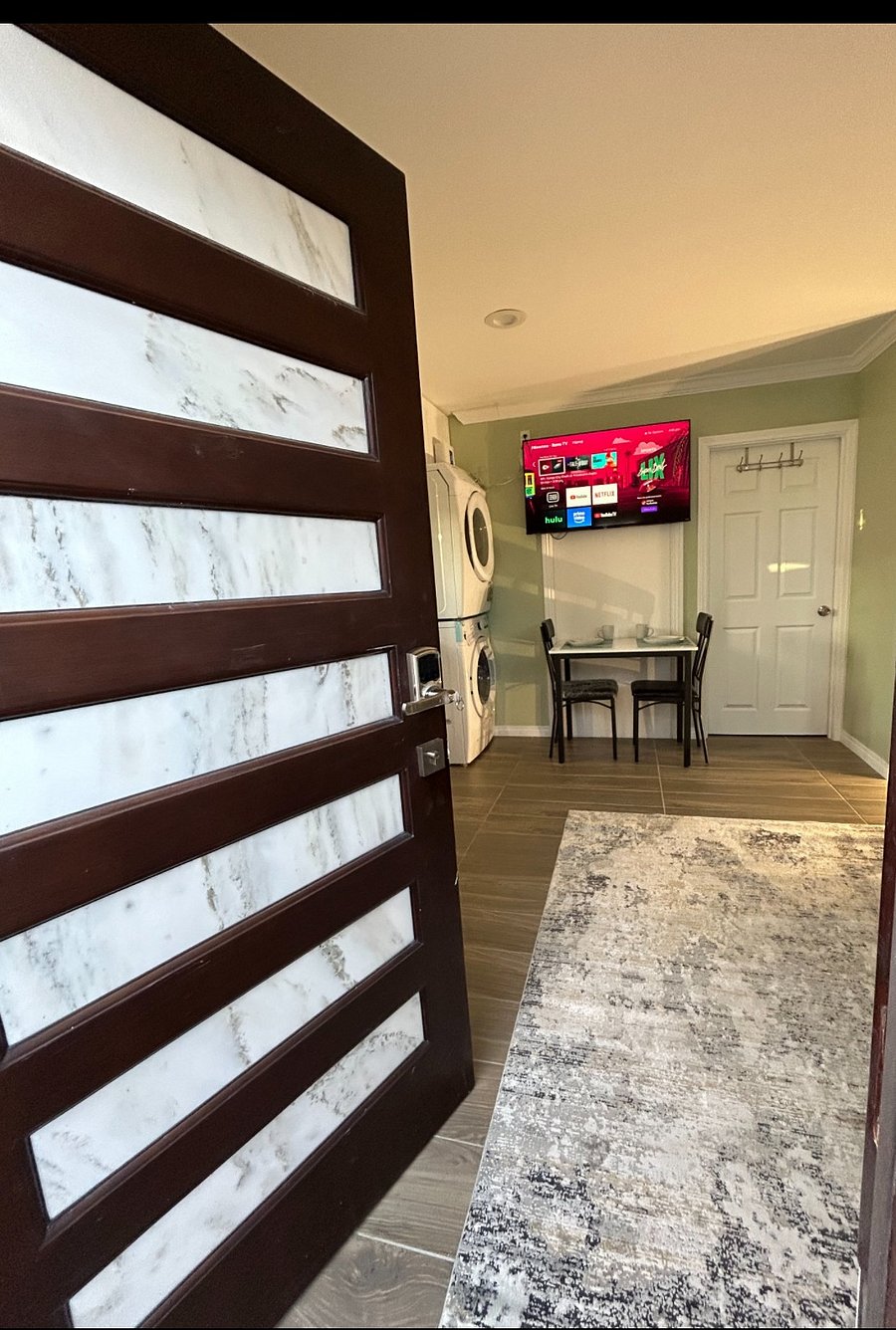 Furnished Finder property 587839_1 photo 26