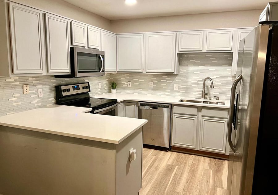 Furnished Finder property 587849_1 photo 13