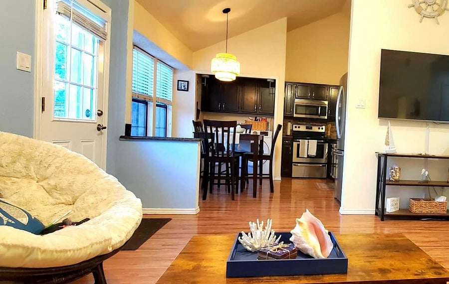 Furnished Finder property 587849_1 photo 6