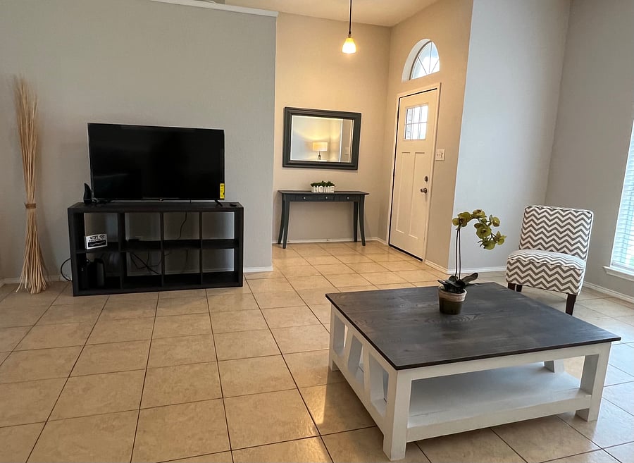 Furnished Finder property 587849_1 photo 22