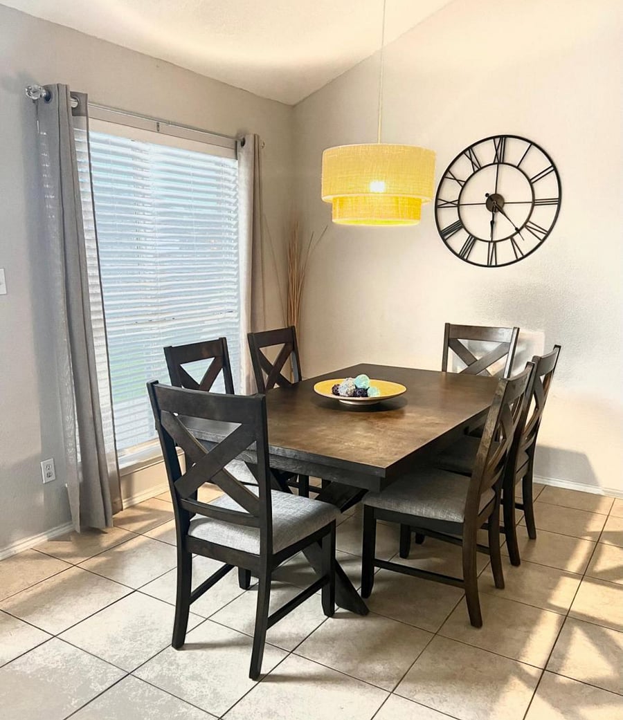 Furnished Finder property 587849_1 photo 26
