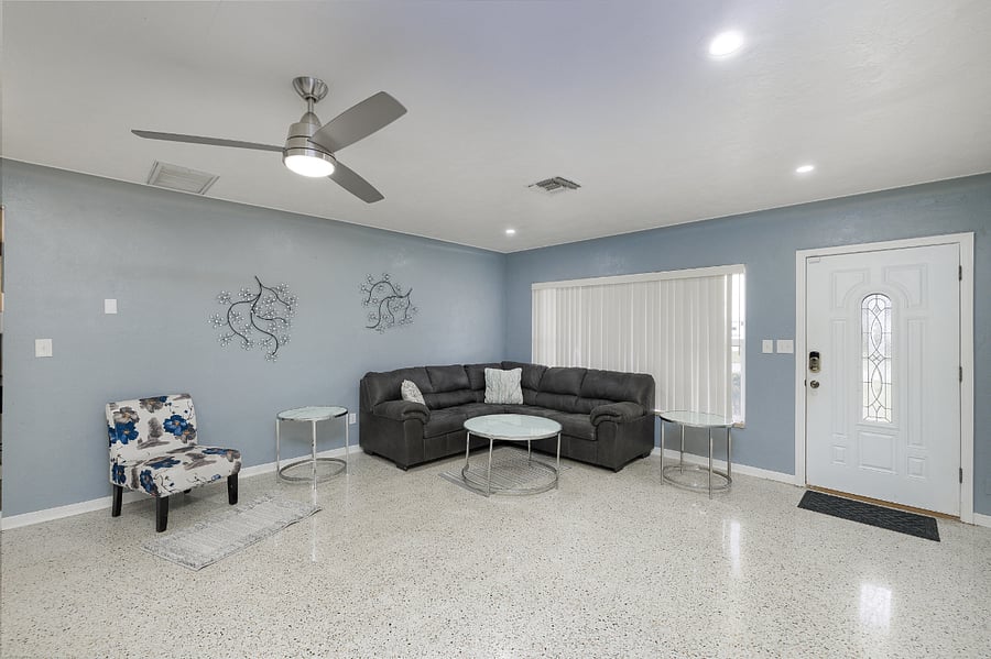 Furnished Finder property 587886_1 photo 4