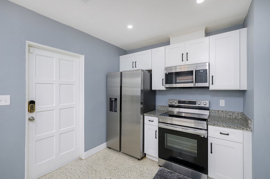 Furnished Finder property 587886_1 photo 7
