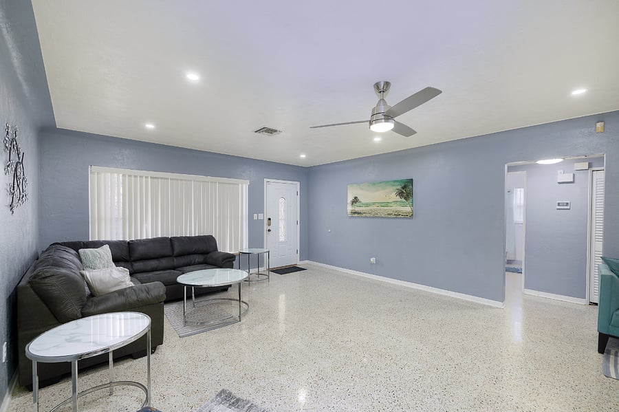 Furnished Finder property 587886_1 photo 3