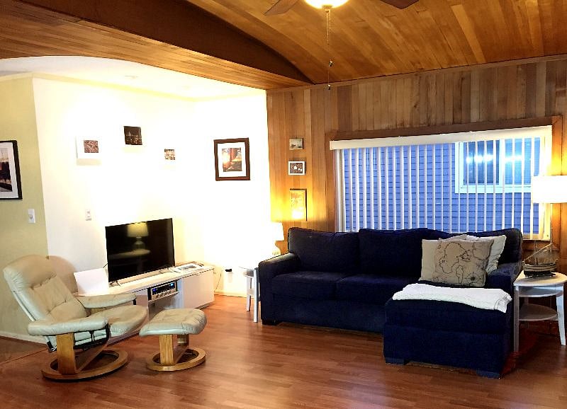Furnished Finder property 587921_1 photo 6