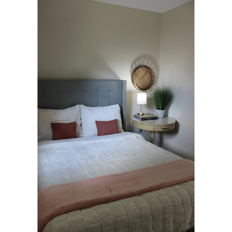 Furnished Finder property 587986_1 photo 13