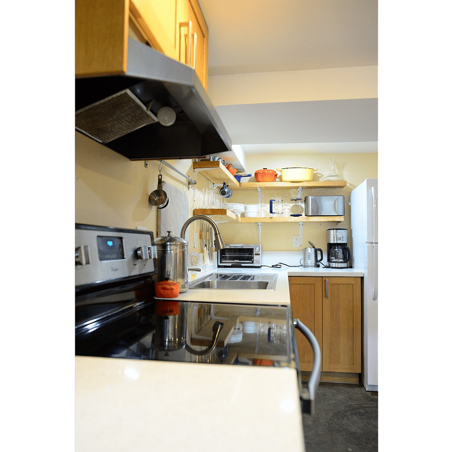 Furnished Finder property 587994_1 photo 9