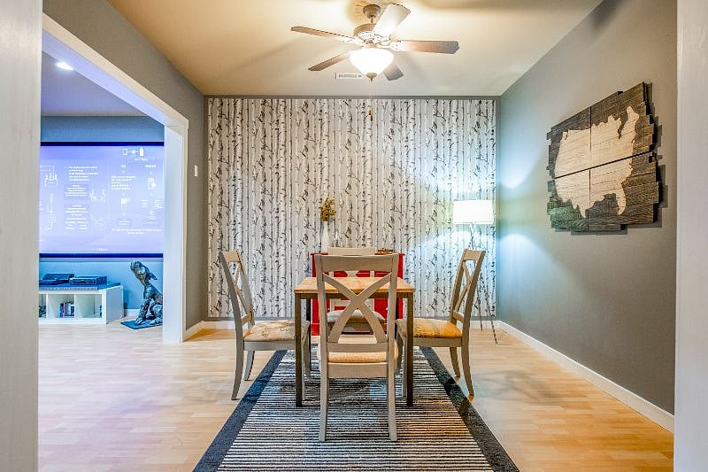 Furnished Finder property 588001_1 photo 7