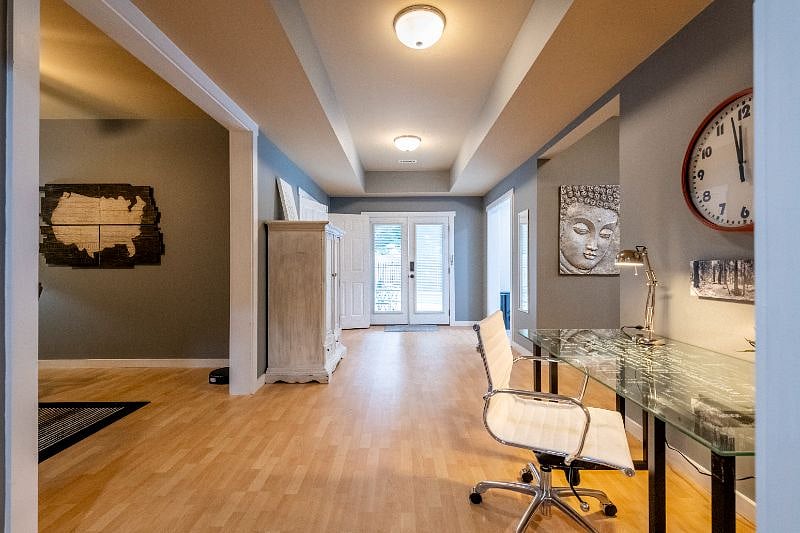 Furnished Finder property 588001_1 photo 18