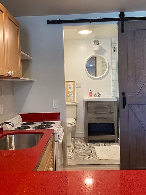 Furnished Finder property 588013_1 photo 6