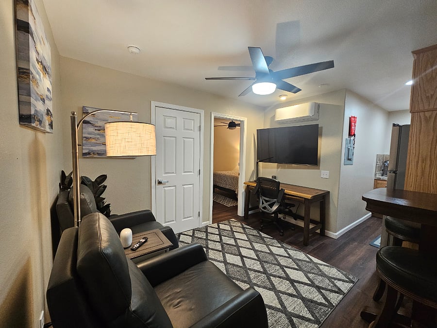 Furnished Finder property 588022_1 photo 7