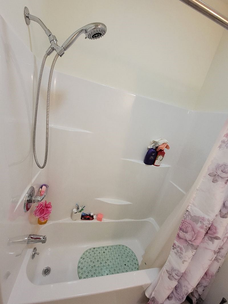Furnished Finder property 588028_2 photo 7