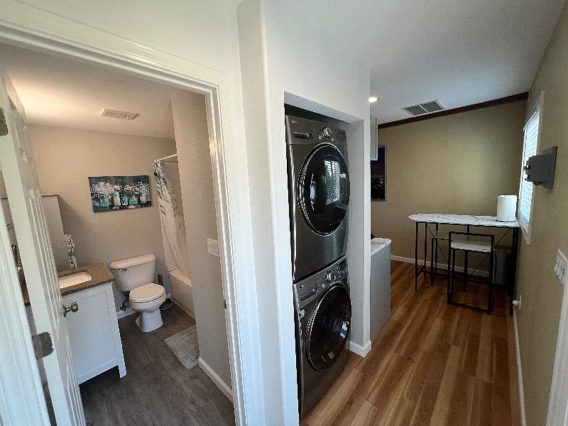 Furnished Finder property 588029_1 photo 6