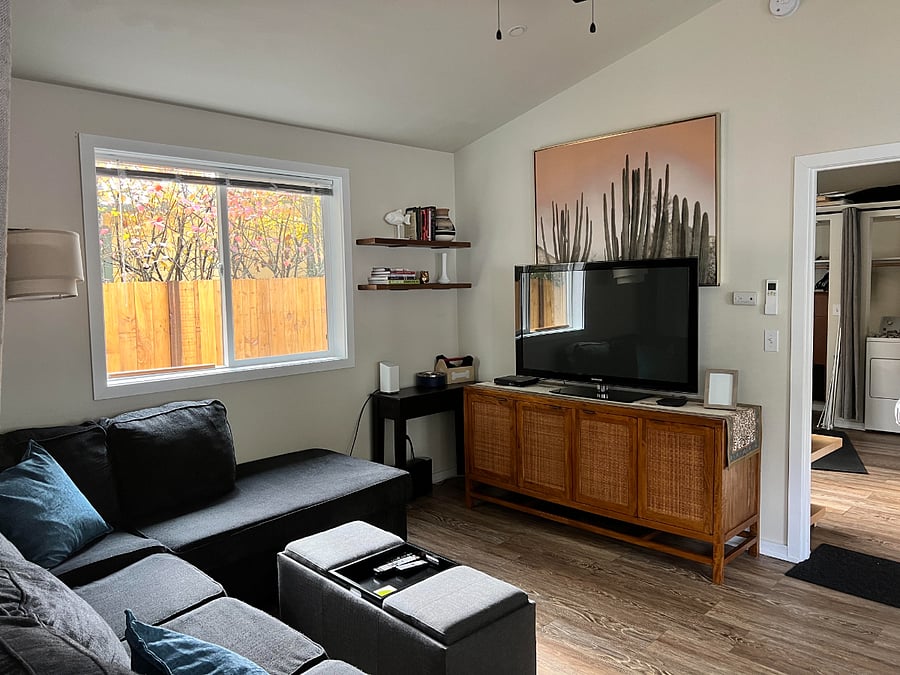 Furnished Finder property 588035_1 photo 3