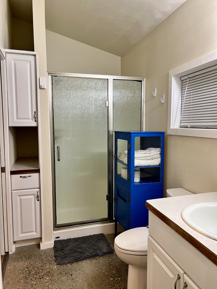 Furnished Finder property 588035_1 photo 6