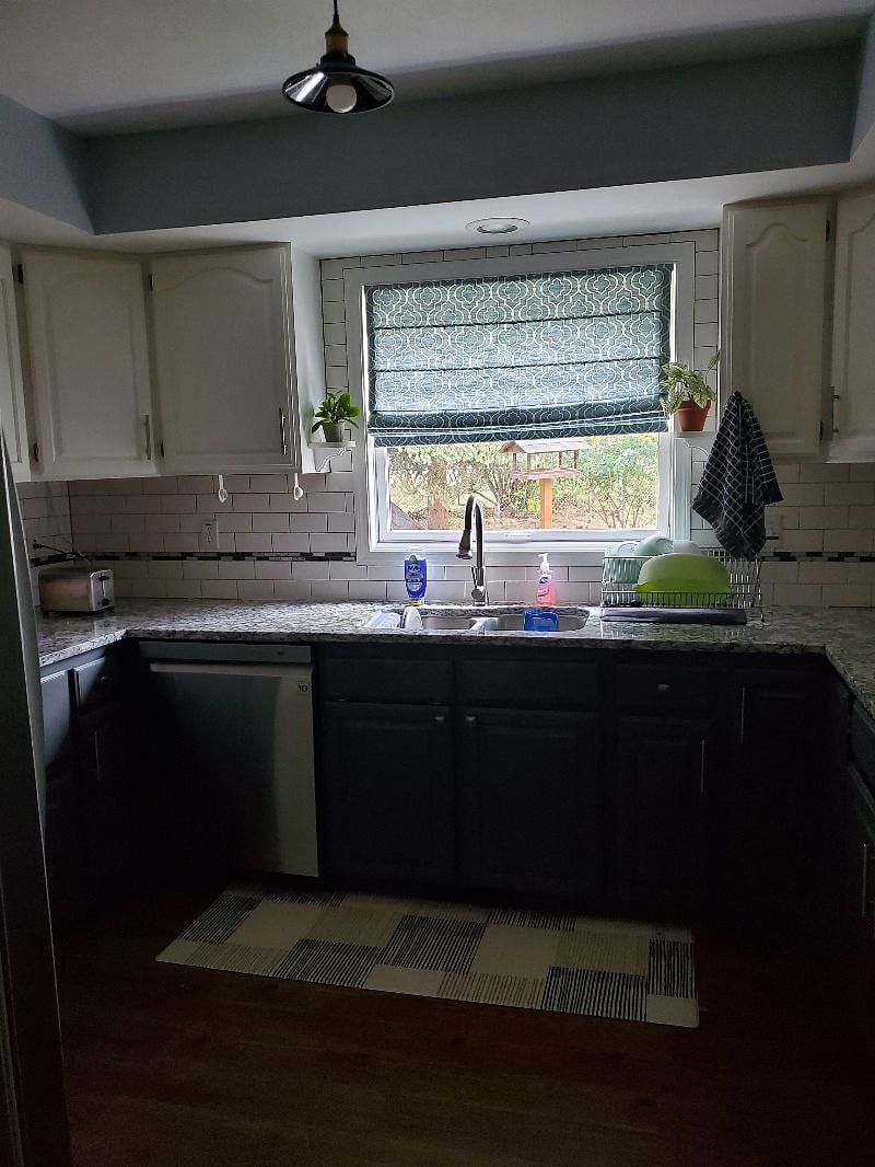 Furnished Finder property 588052_2 photo 10