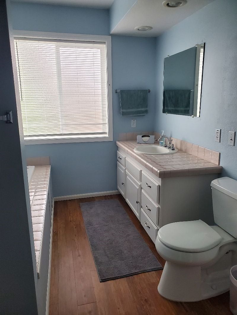 Furnished Finder property 588052_2 photo 14