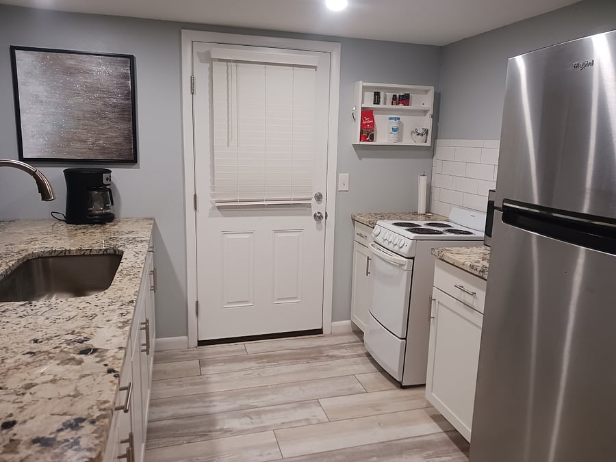Furnished Finder property 588059_1 photo 9
