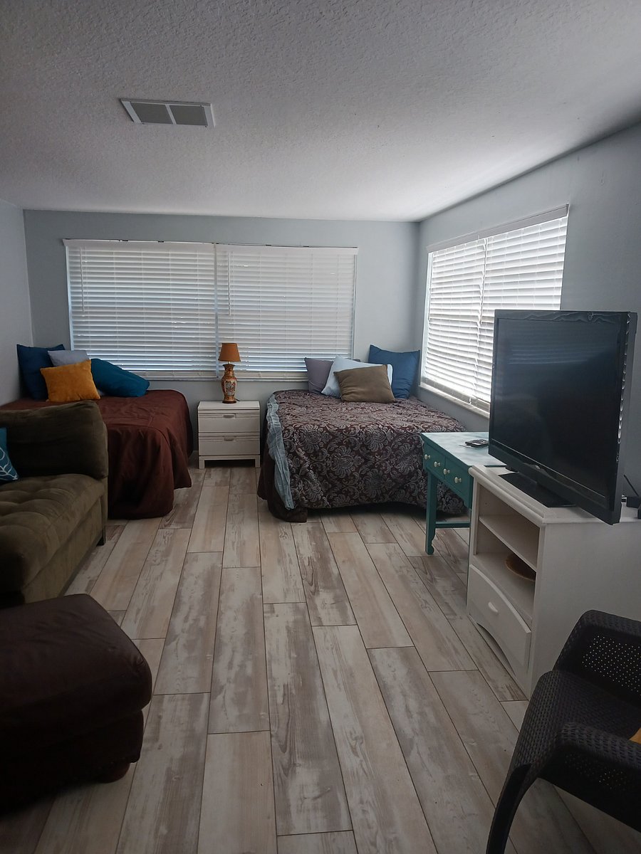 Furnished Finder property 588059_1 photo 11