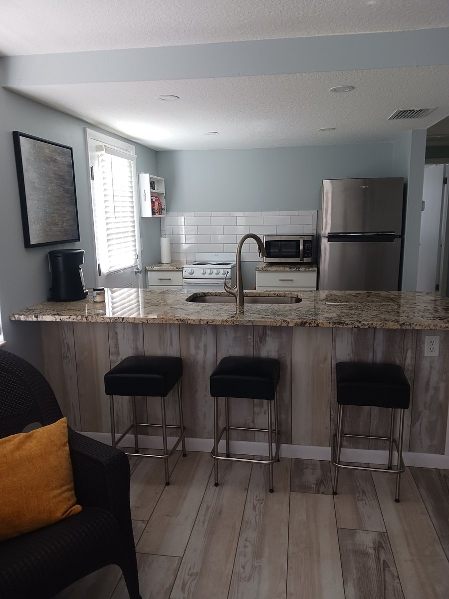 Furnished Finder property 588059_1 photo 10