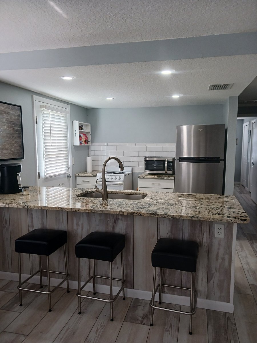 Furnished Finder property 588059_1 photo 15