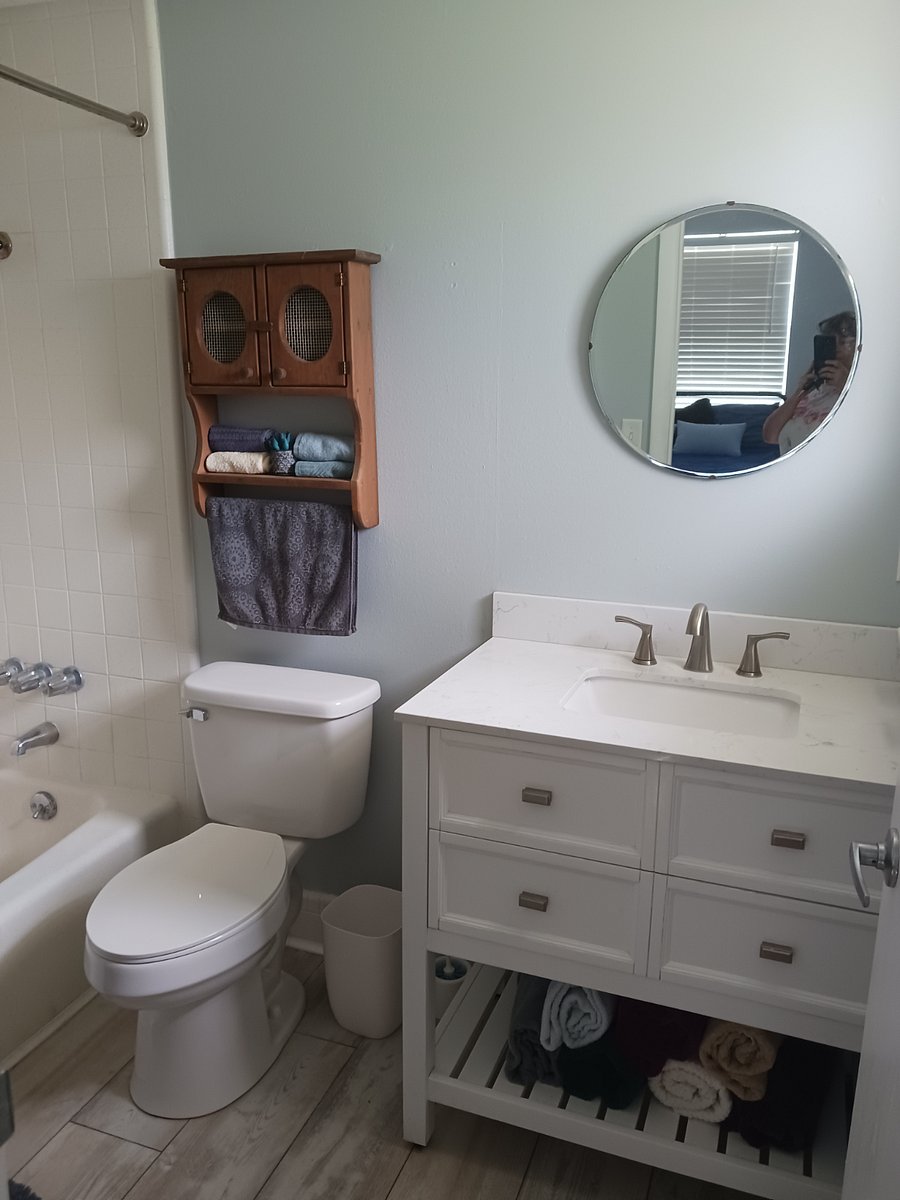 Furnished Finder property 588059_1 photo 22