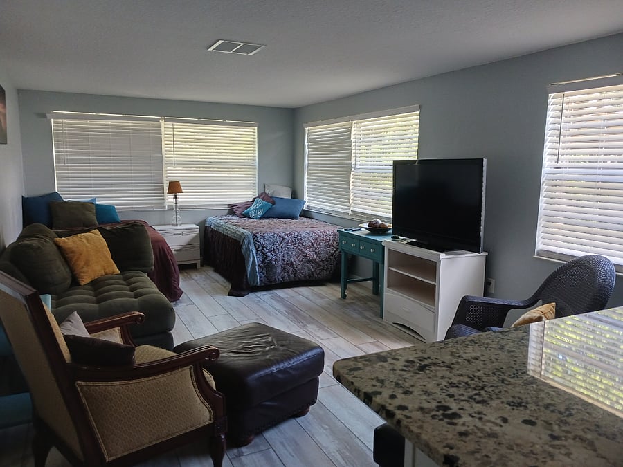 Furnished Finder property 588059_1 photo 24