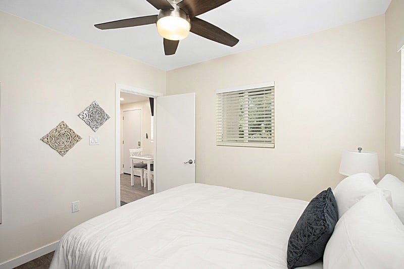 Furnished Finder property 588102_1 photo 3