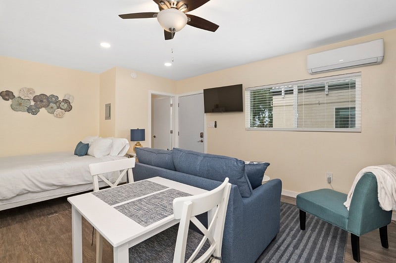Furnished Finder property 588102_3 photo 14