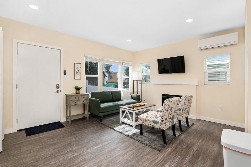 Furnished Finder property 588102_4 photo 14