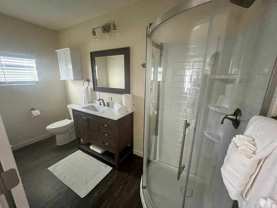 Furnished Finder property 588102_6 photo 4
