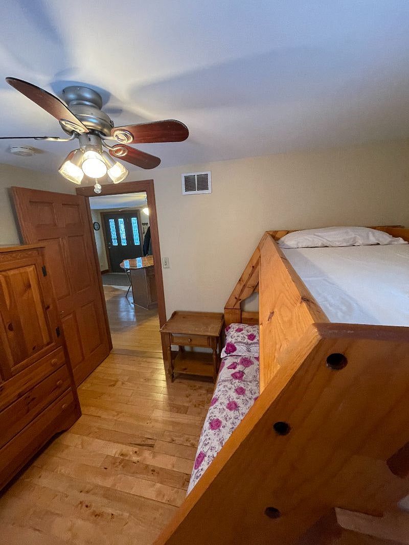 Furnished Finder property 588103_1 photo 7