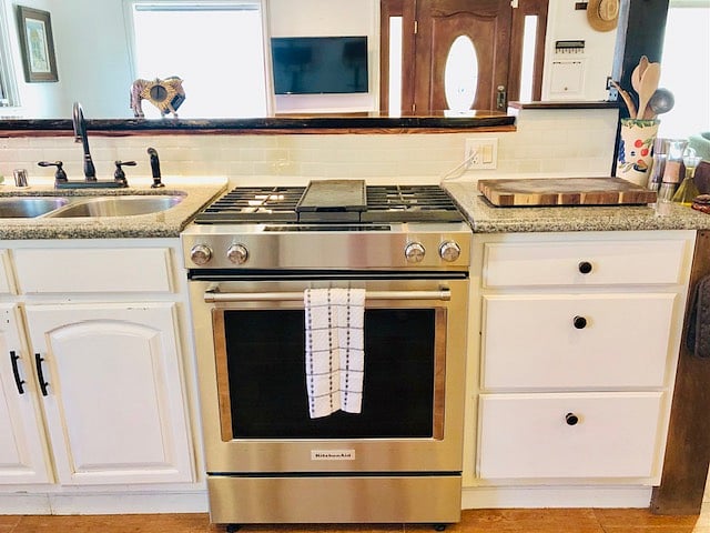 Furnished Finder property 588140_1 photo 10